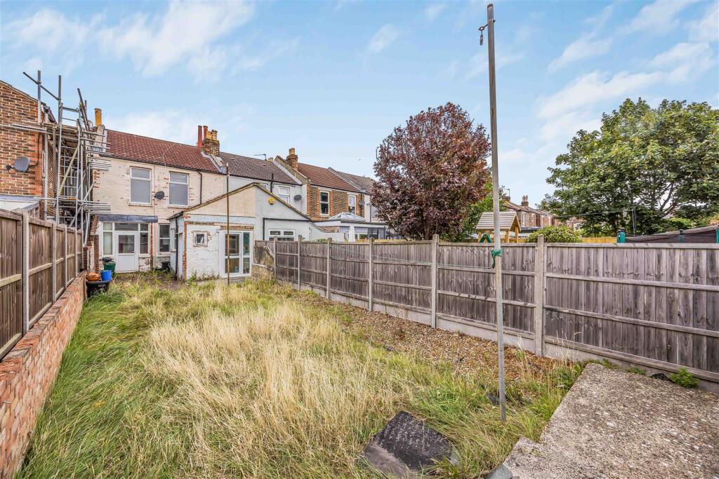 20 Paddington Road, Copnor-Small-PorticoMarketing-