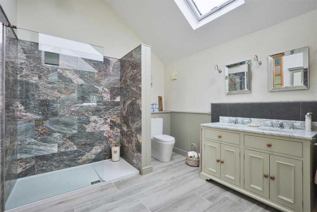 Farriers Forge Kingsthorne (103).jpg