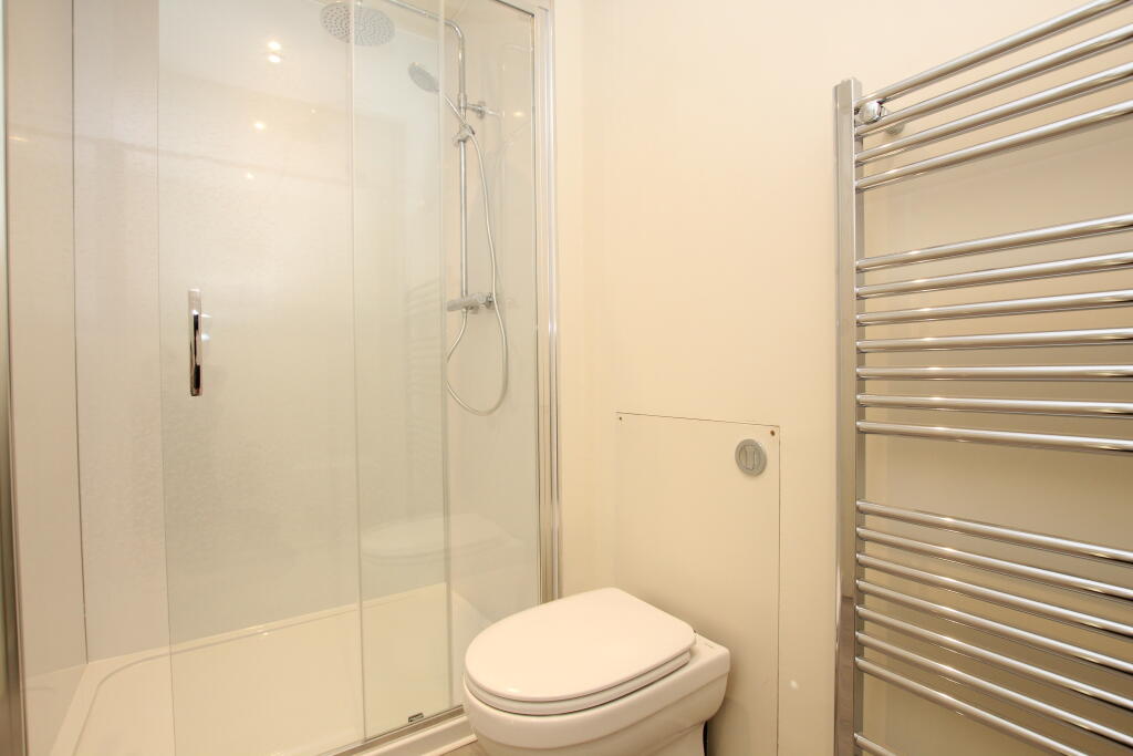 Bedroom 1 En-Suite
