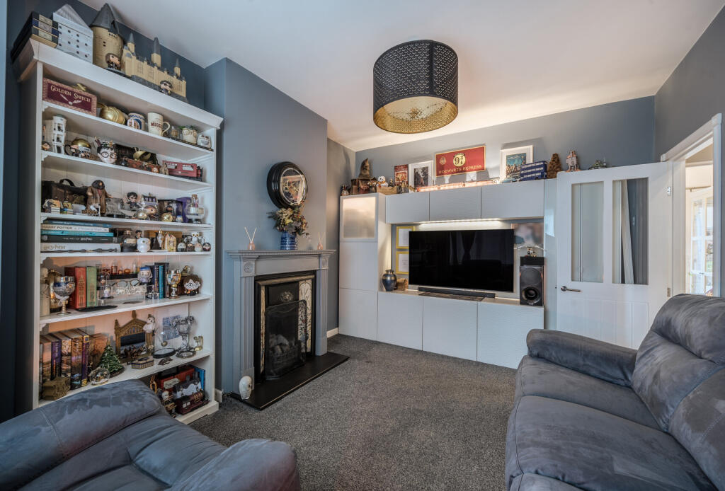 1287688-15-6825e5...