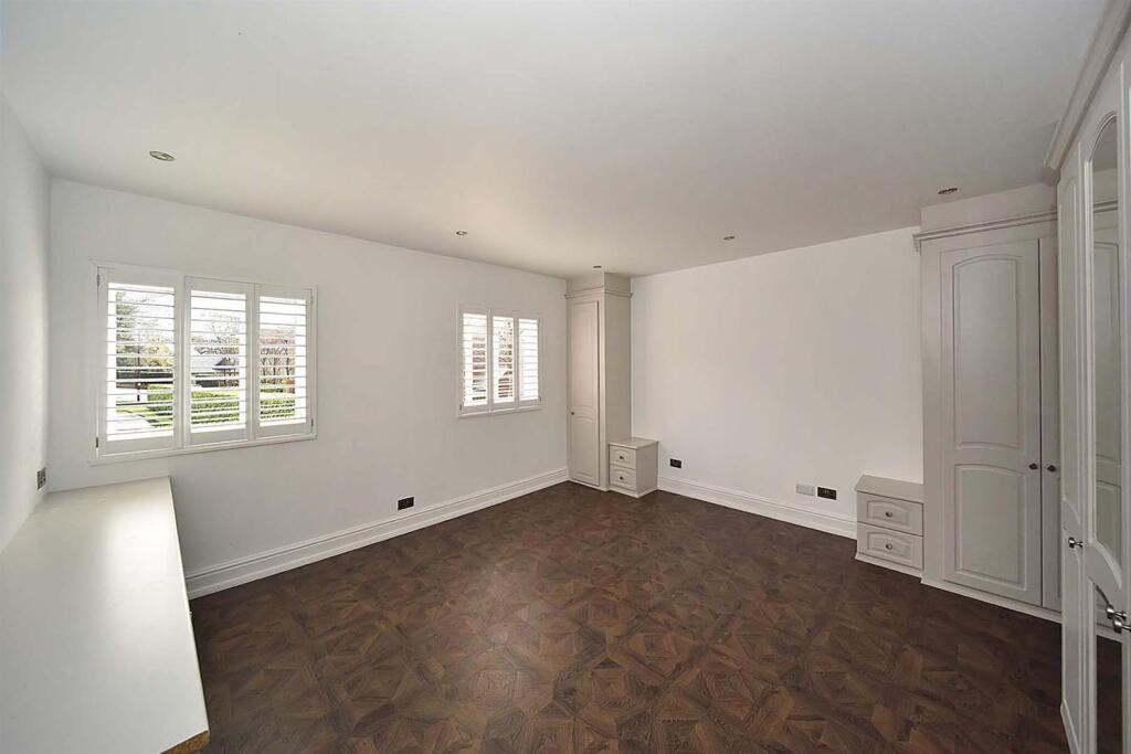 8 Bow Green new bed.jpg