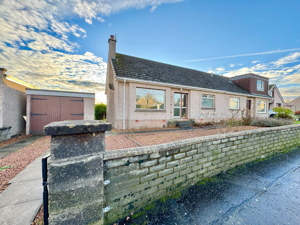 Callander Drive,Larbert,FK5 3ET