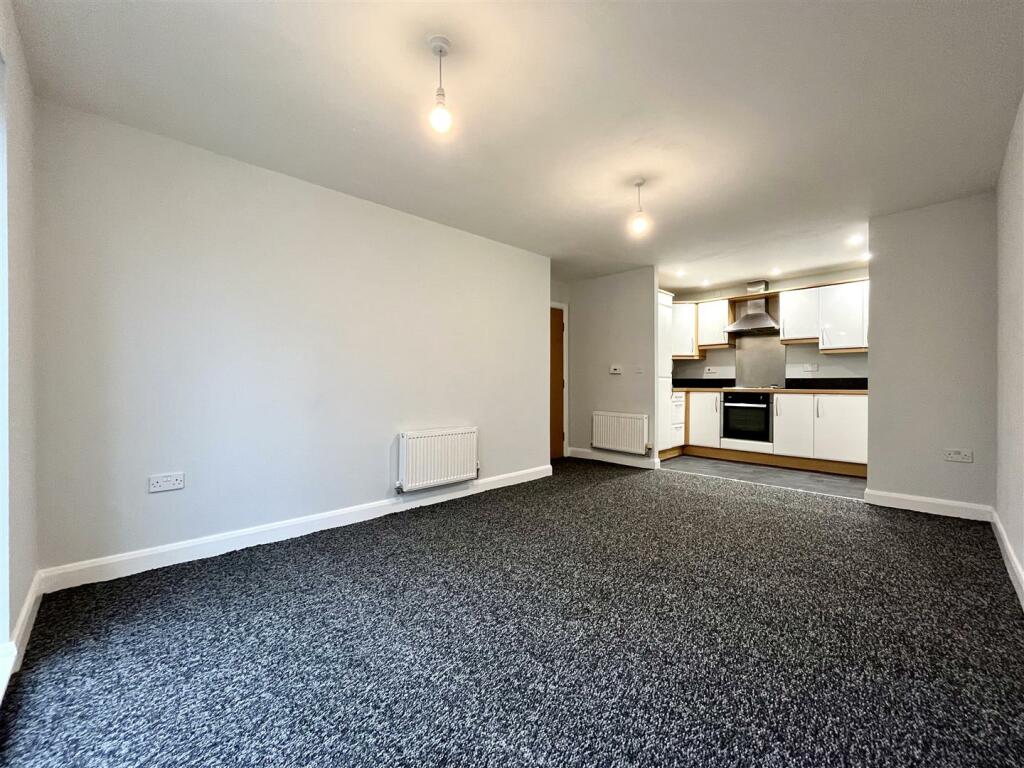 Living Area Aspect 3