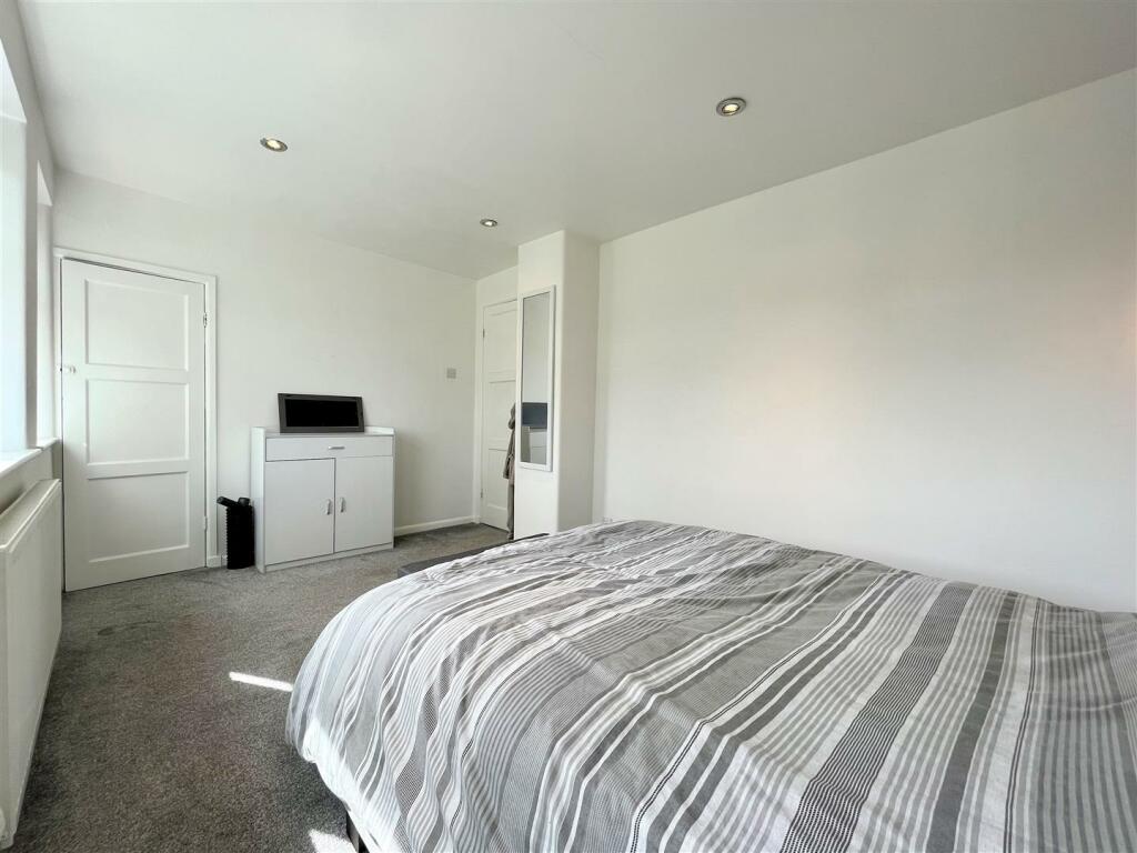 Bedroom 1 Aspect 3