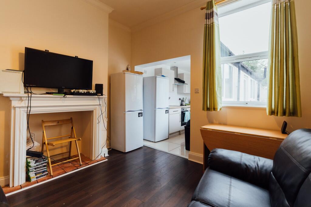 Hungate - Living Room.jpg