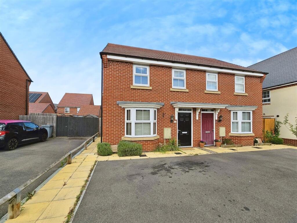 Claydon Avenue-www.primechoiceproperties.co.uk-Let