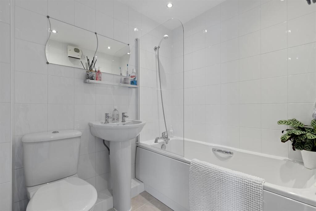 Blackthorn Road, Ilkley