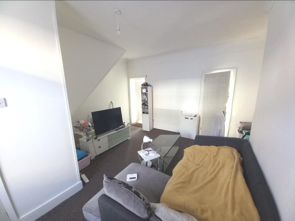 GROUND FLOOR APARTMENT LOUNGE AND BEDROOM
