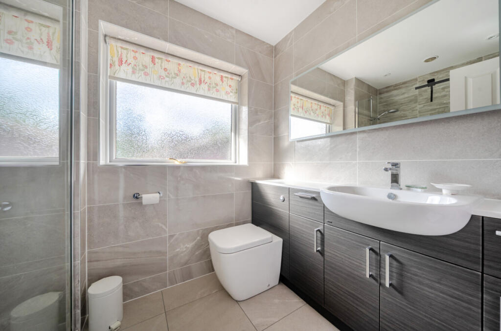 1342413-12-68ae28...