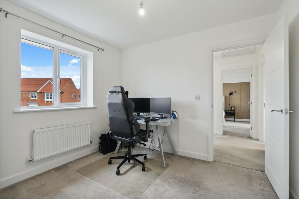 office:2nd bedroom.jpeg