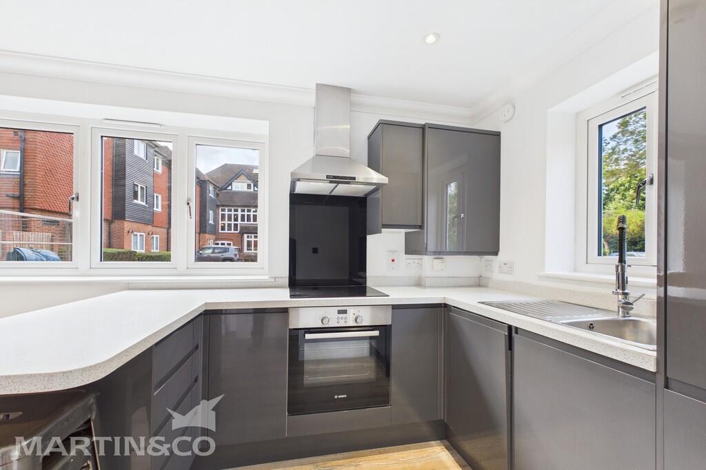 CAM01953G0-PR0098...