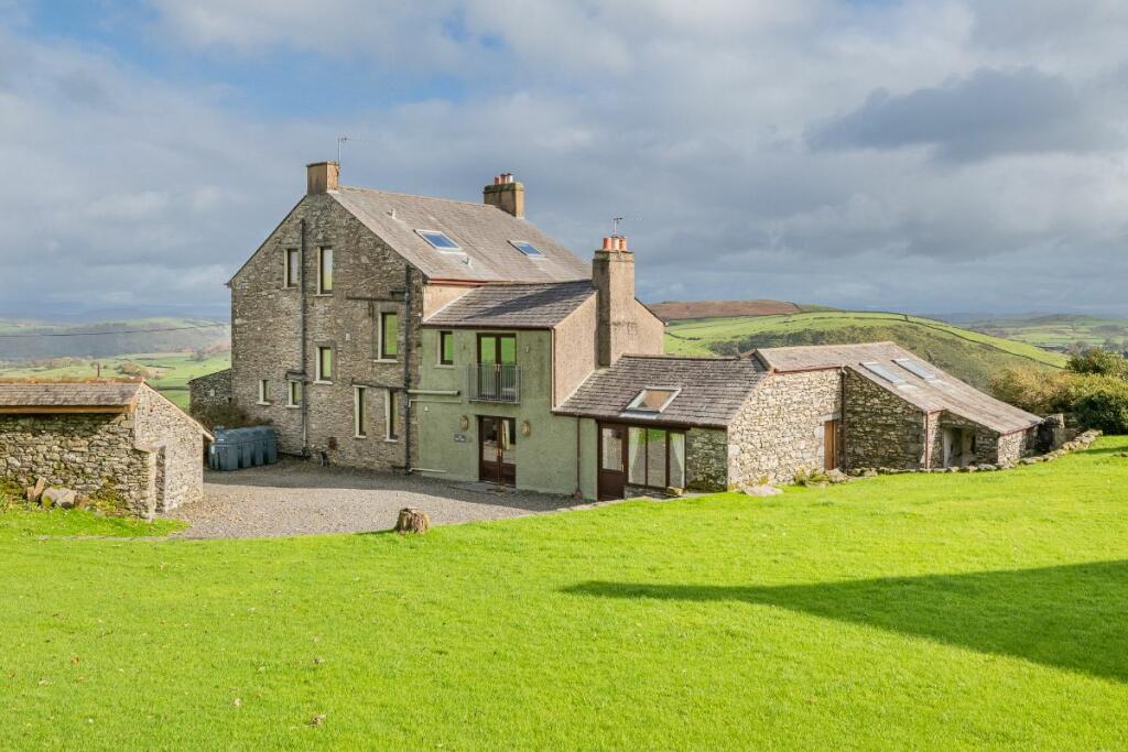 Groffa Cragg Farmhouse