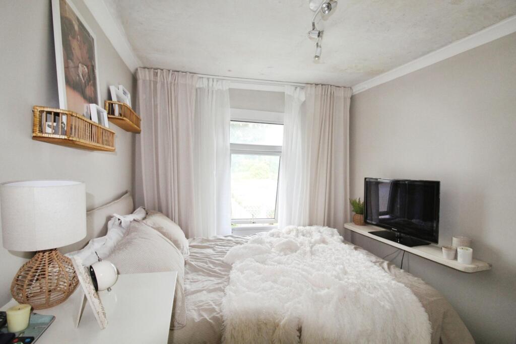 pbox-living_room-314225.jpg