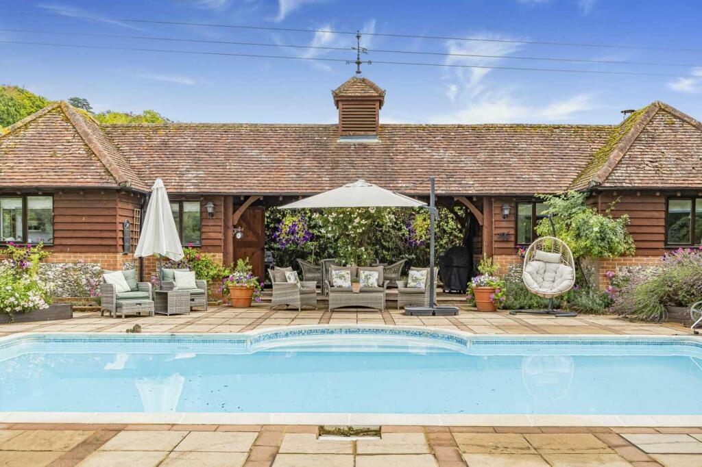 Pool terrace with pool house