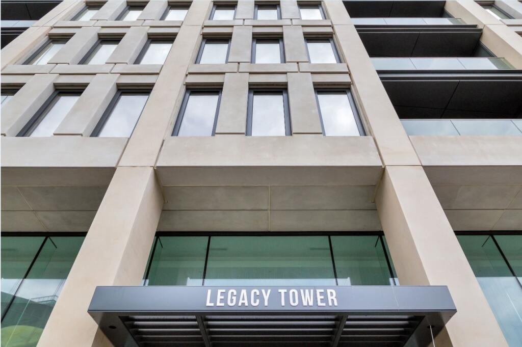 Legacy Tower, Stratf