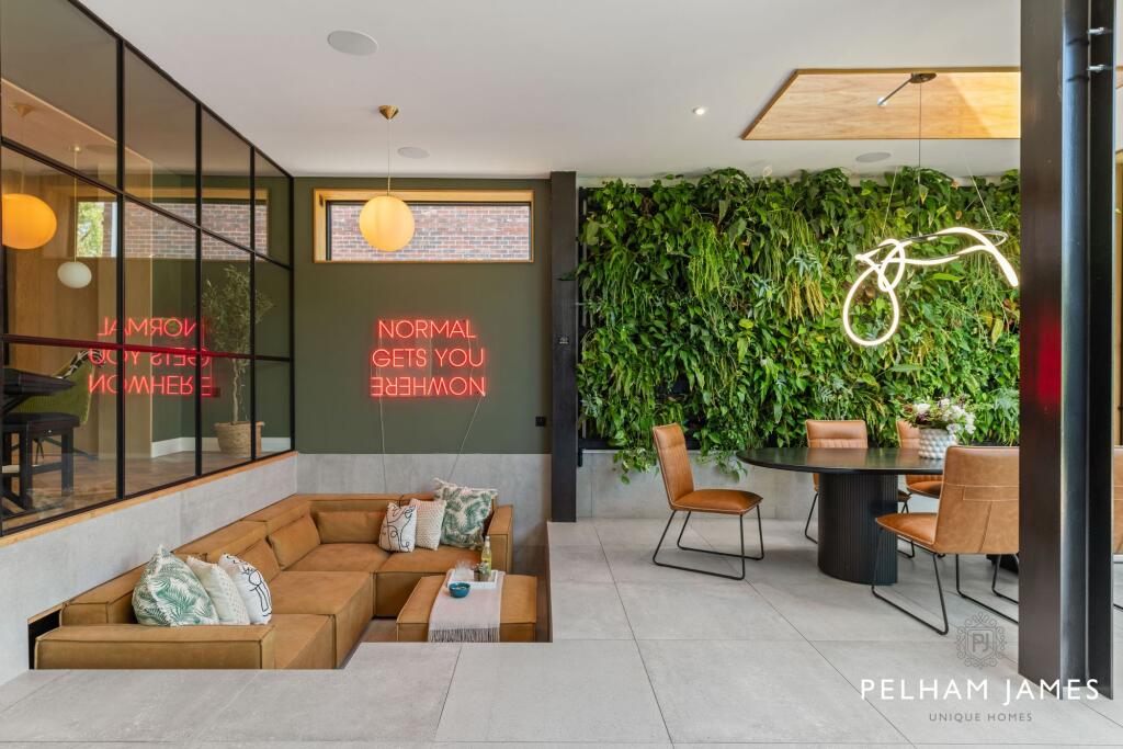 Kitchen/Family Room, The Black House, Stamford