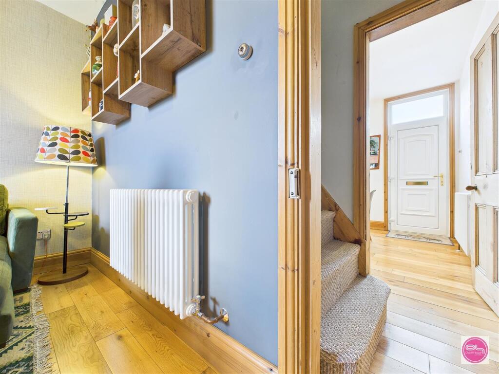 Darklands Road (8).jpg