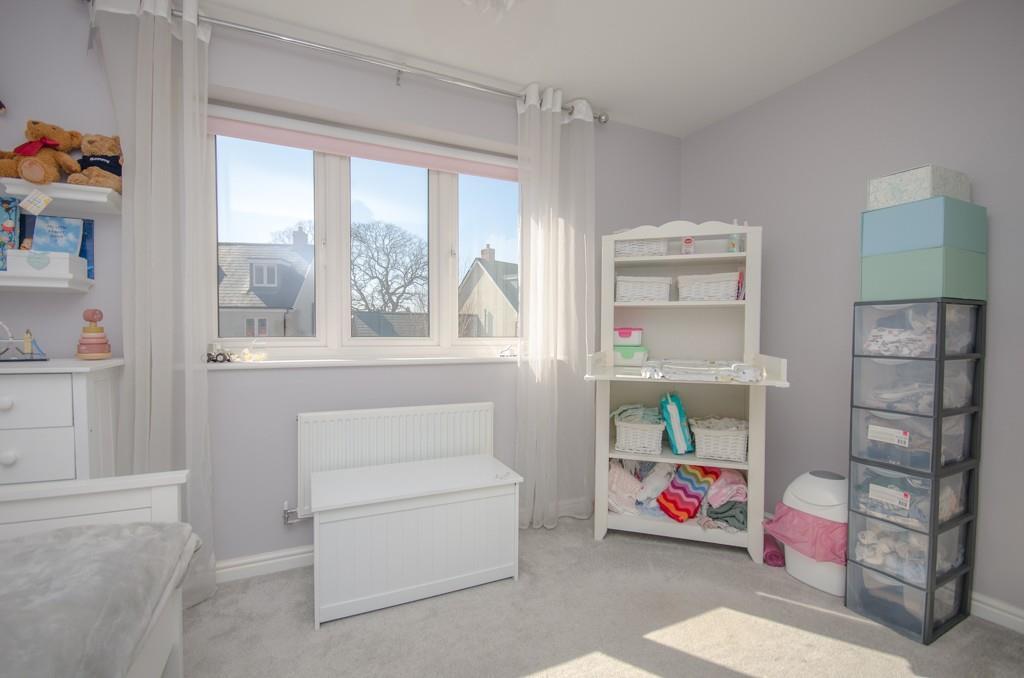 Bedroom three pic 2.jpg