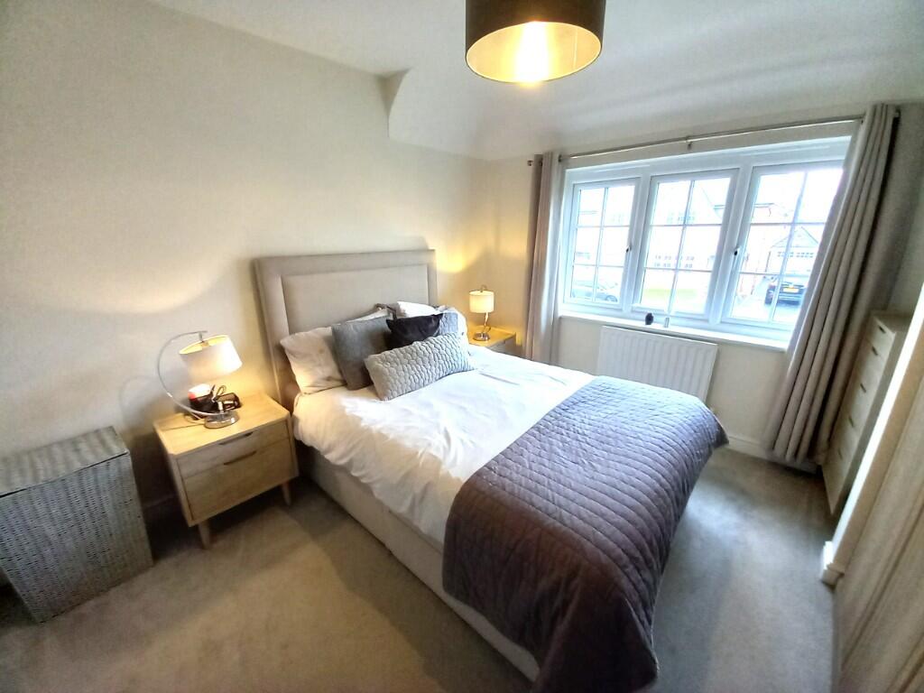BEDROOM 1