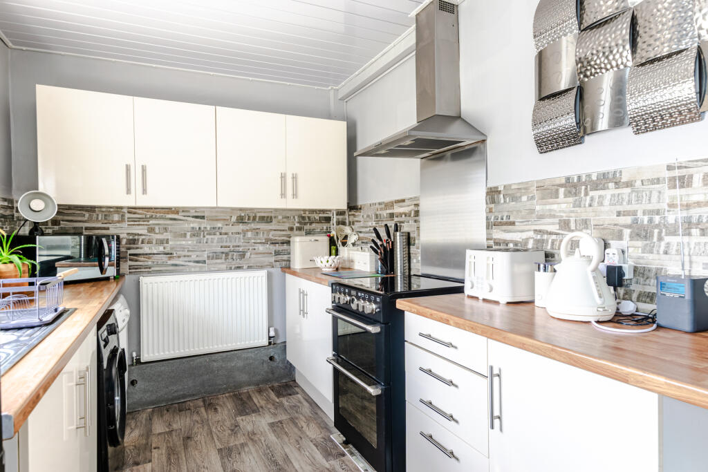 kitchen2
