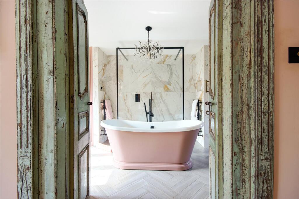 Ensuite Bathroom