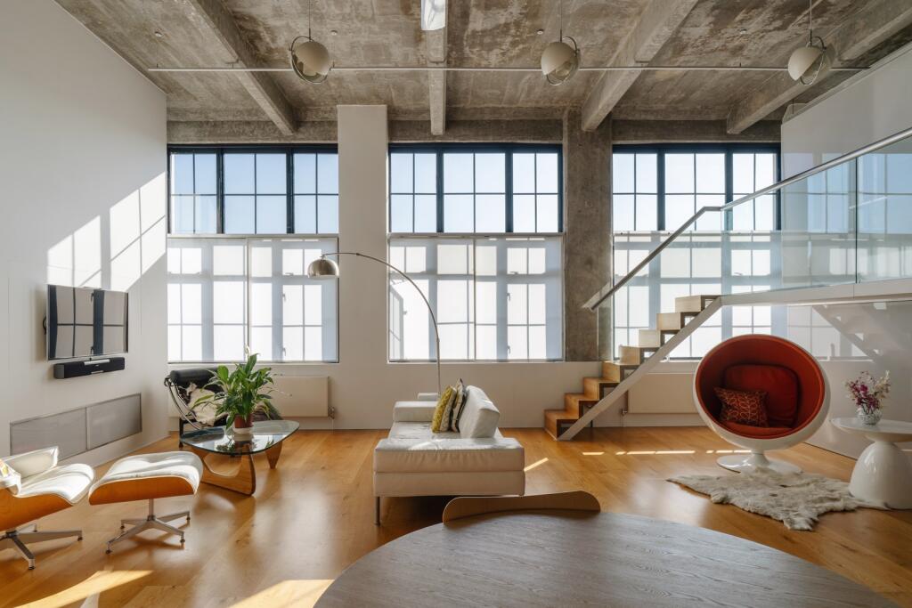 267418 - a0O0X00000QXLiuUAH_N7.JPG