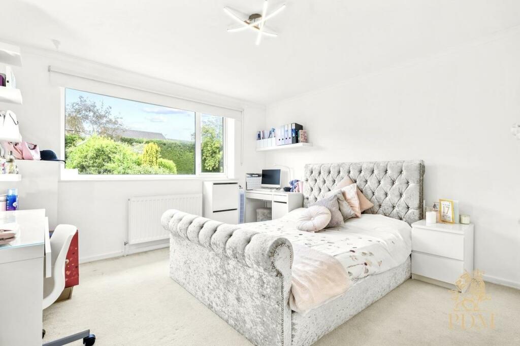 149 Hillside Road Bramcote NG9 3BJ