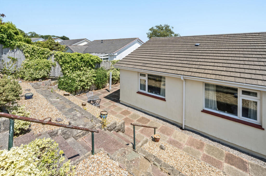 1313016-2-6852ba6...