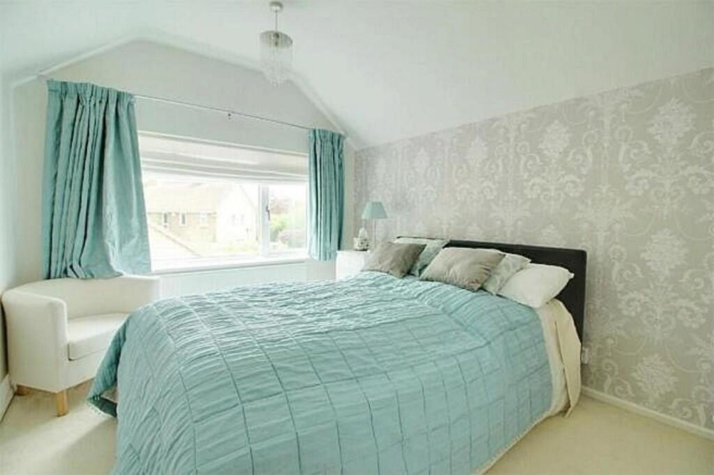 18659_4148603_IMG...