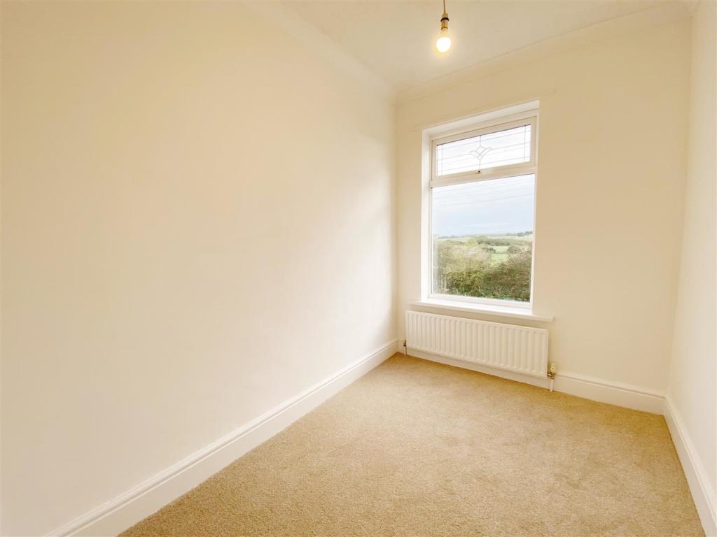 Bedroom 3.jpg
