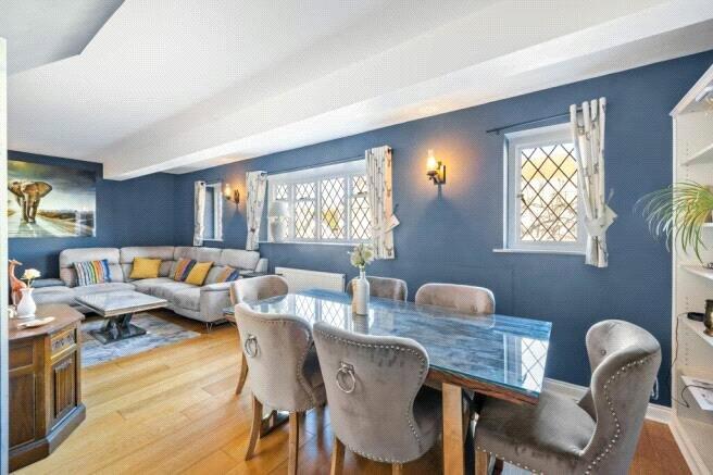 Lounge/Diner