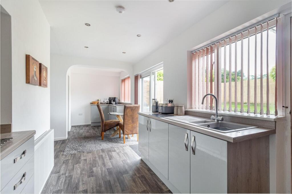 Kitchen-2.jpg