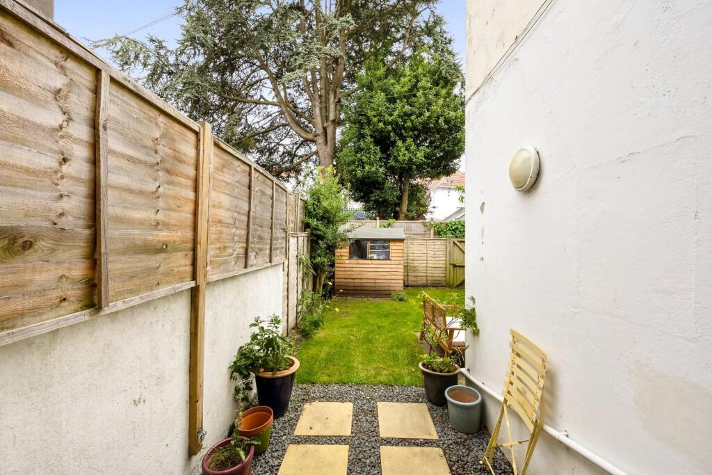 Granville Road, 6, Flat A-014.JPG