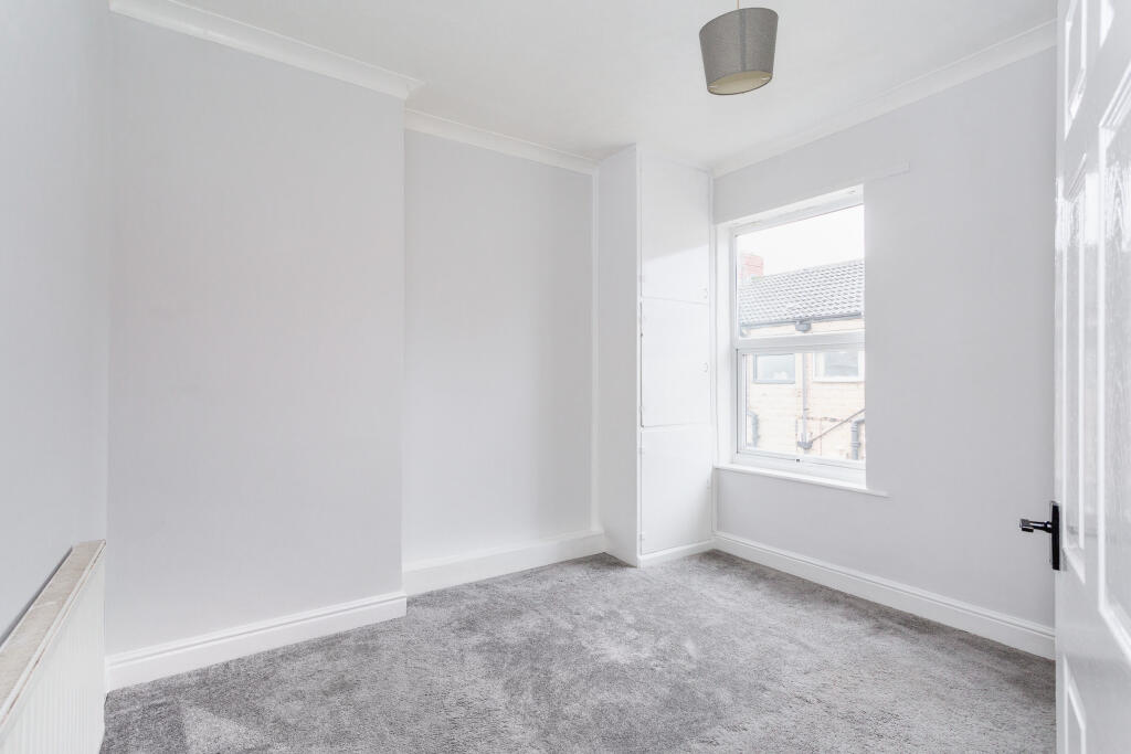 bedroom 1a