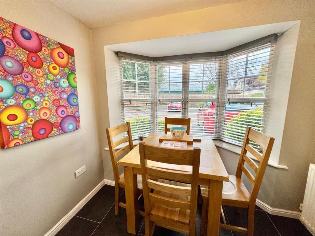 PHOTO-2025-11-25-23-33-57 (1).jpg