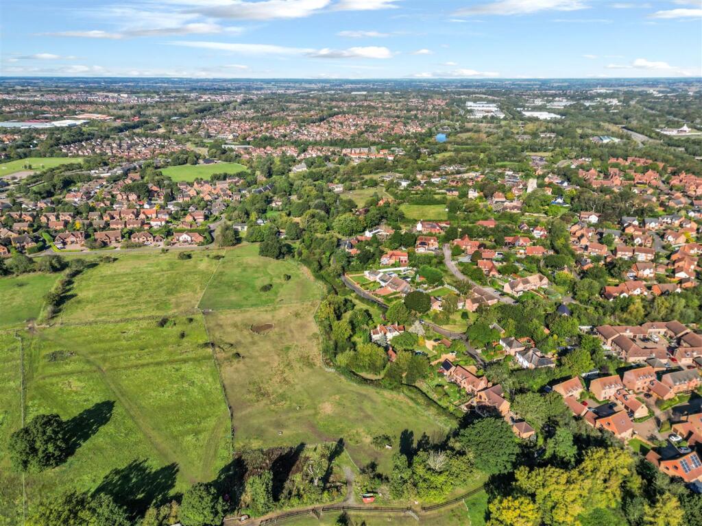loughton7.jpg