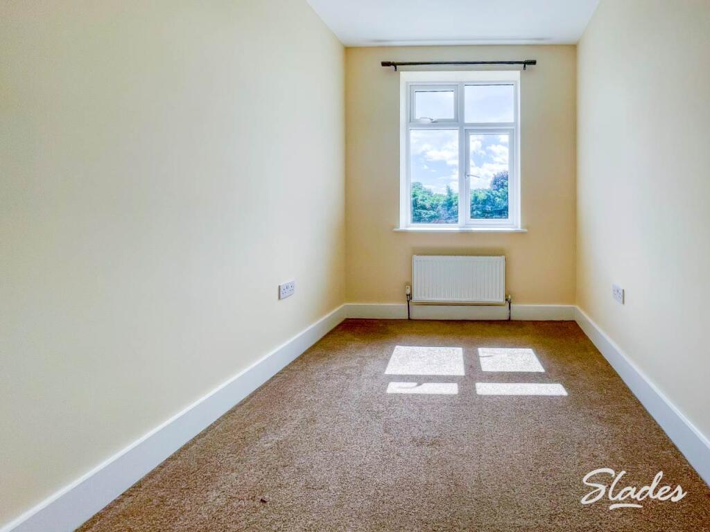 BEDROOM 3(2)