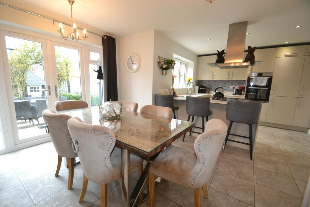 Kitchen and Dinin...