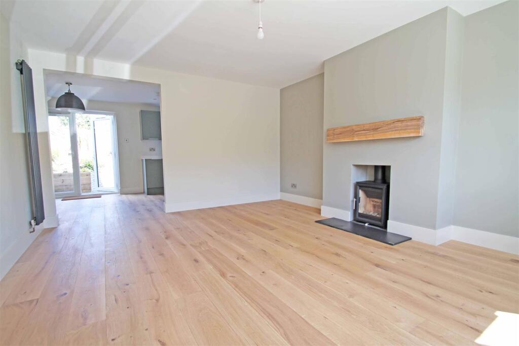 Living/Dining Room