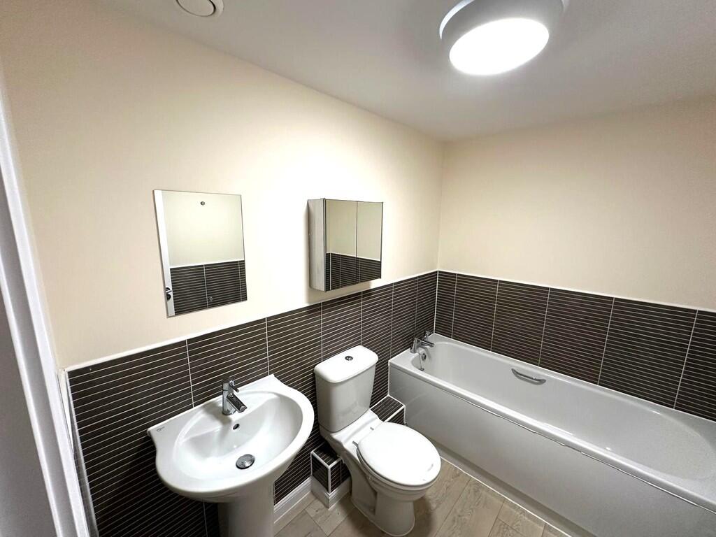 Sterling 73 bathr...