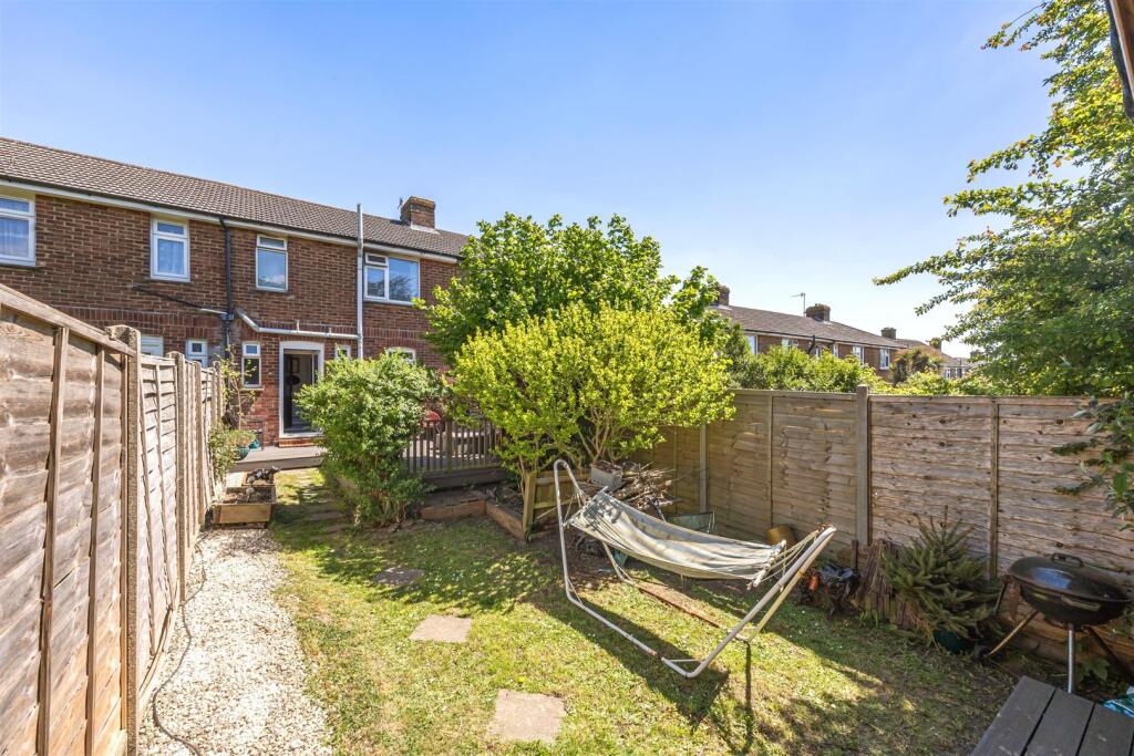 Stapley Road 44 GARDEN AND REAR OF HOUSE.jpeg