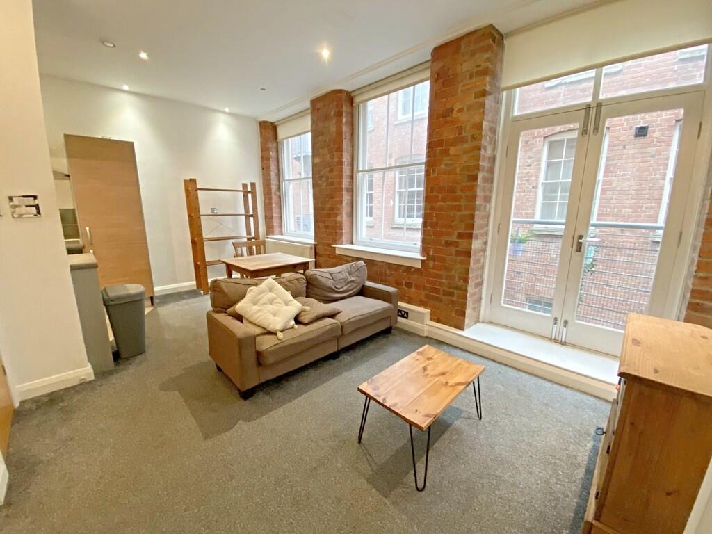 8b8e82b1-1f25-4cd...