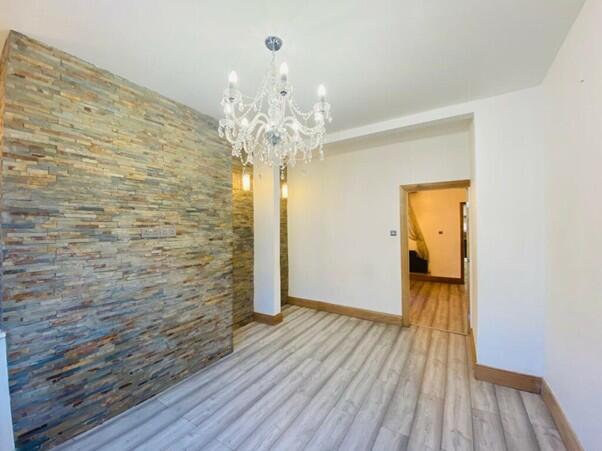 131 Burnham Gate, Burnley, BB11 4SE