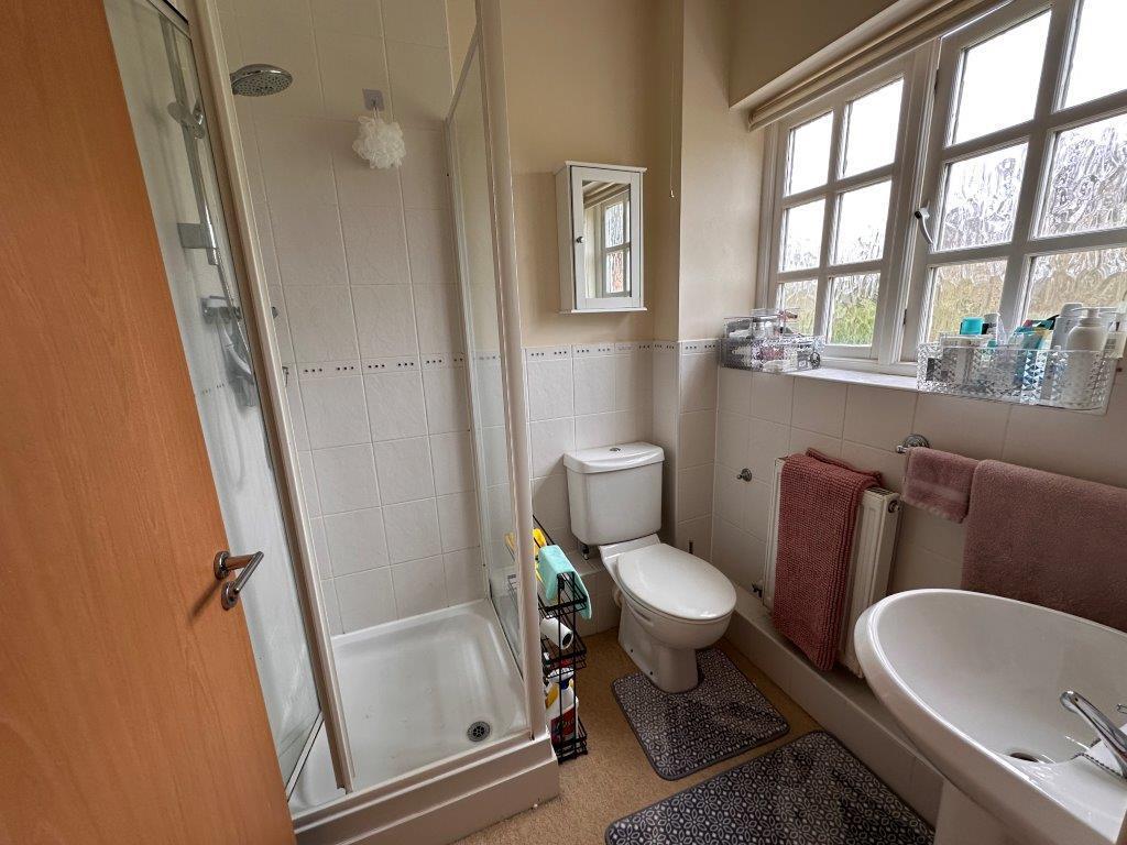 73 Reffield Close, Towcester (12).jpg