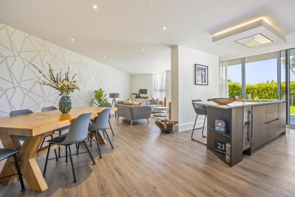 apt 12 2 salterns way-11