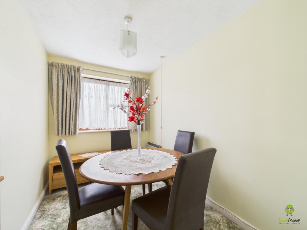 CAM02615G0-PR0116-STILL002