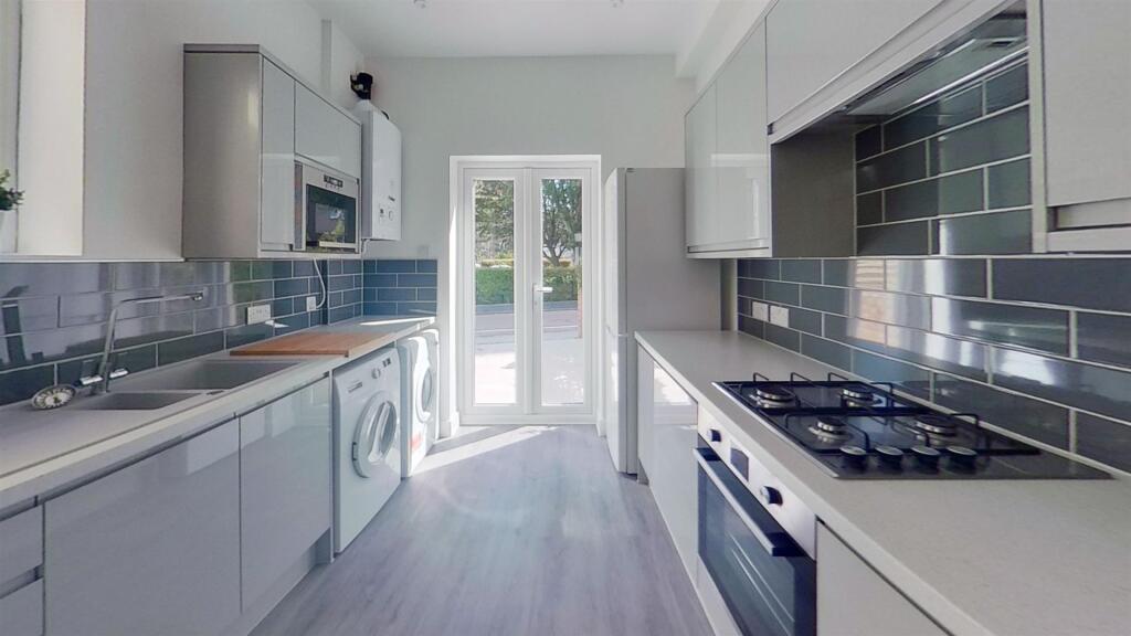 6-Victory-Road-Kitchen.jpg