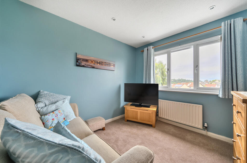 1335319-21-6895c8...