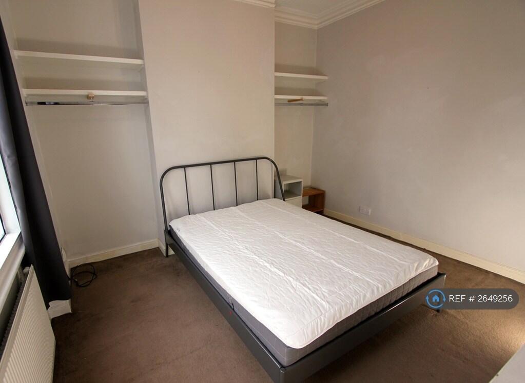 Front Double Bedroom