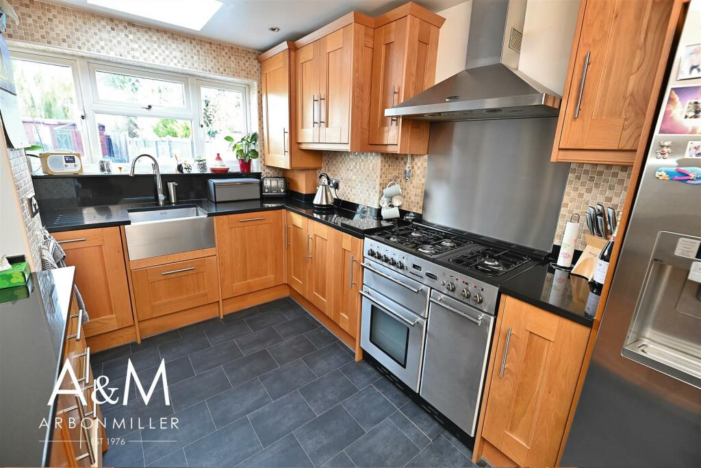 Feature Kitchen